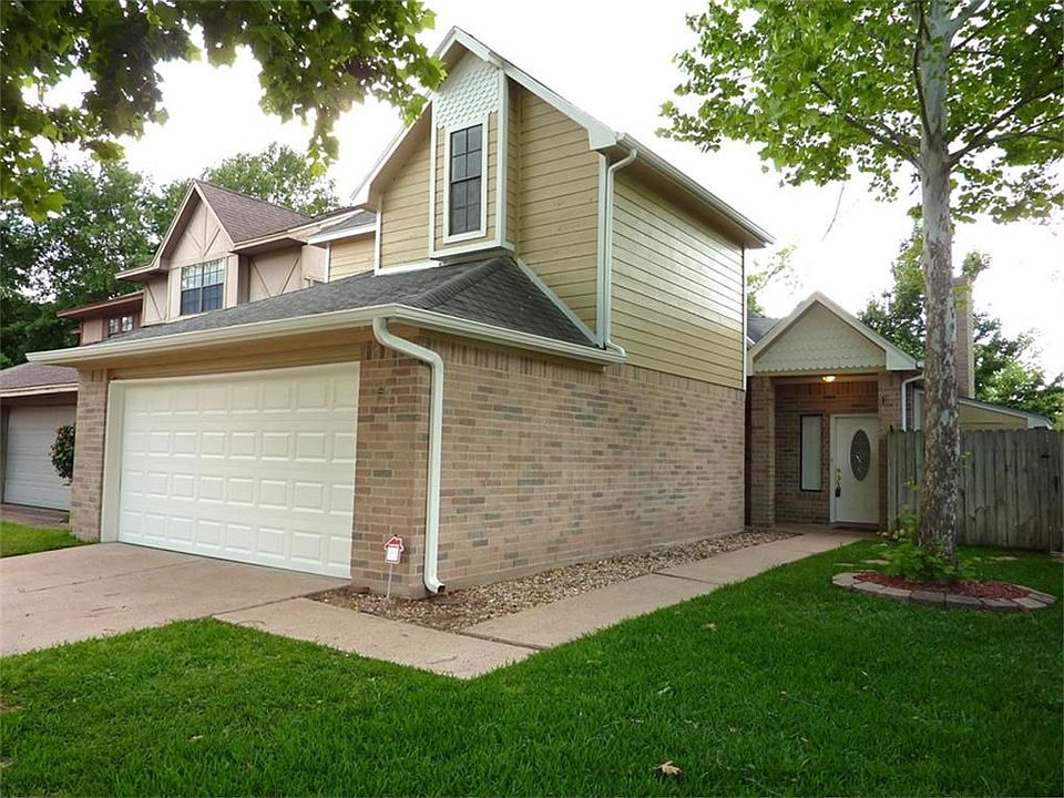 1st image of 8409 Bayou Pine Ct