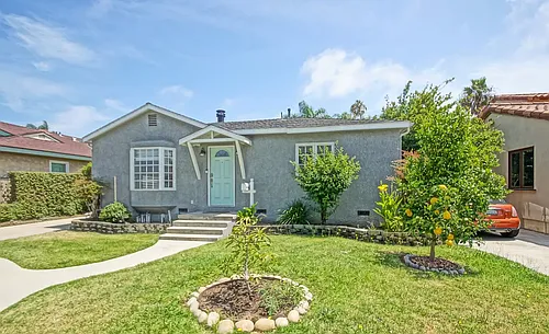 2404 Sebald Ave Photo 1 2404 Sebald Ave Photo 1