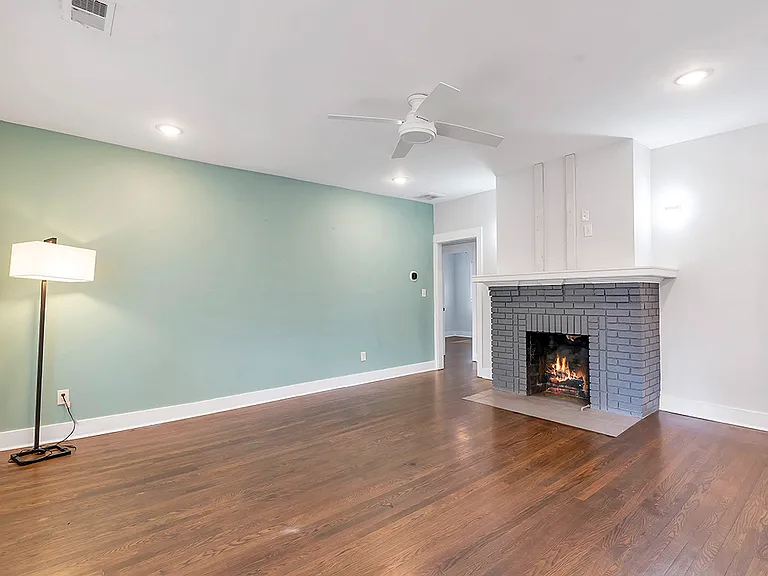 1364 Donnelly Ave SW — Photo 11