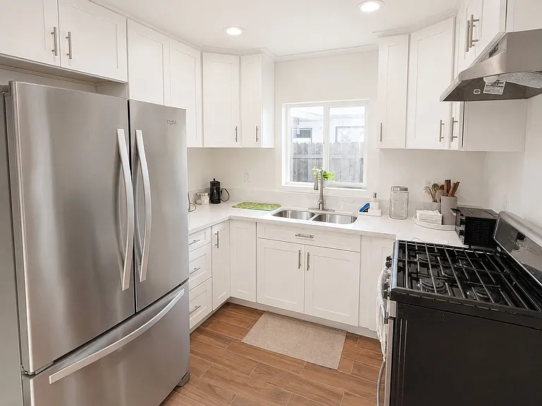 2886 Sumner Ave — Photo 13