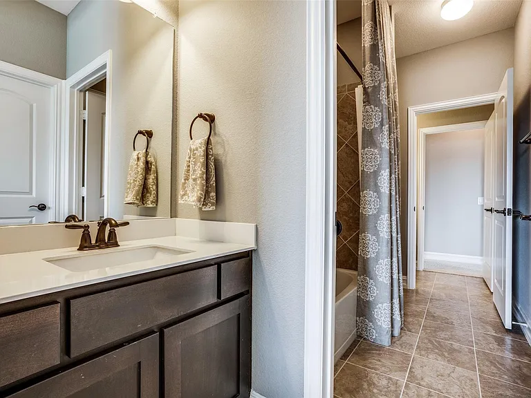3705 Panama Cv — Photo 31