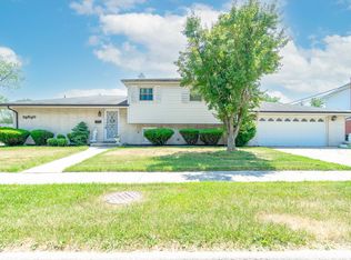 15630 Minerva Ave, Dolton, IL 60419