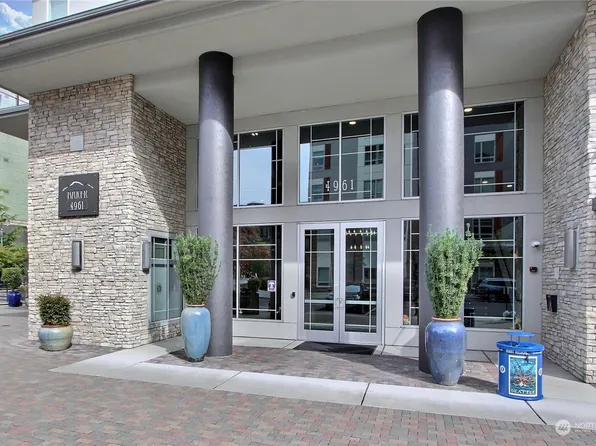 4961 Main Street #403, Tacoma, WA 98407