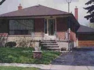 15 Dittmer Cres, Toronto, ON M9W4P7
