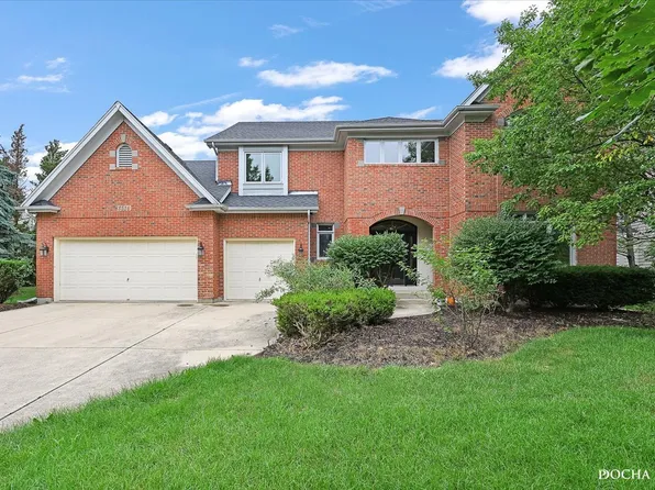 3516 Monarch Cir, Naperville, IL 60564