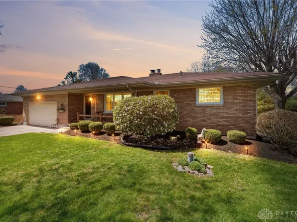 2945 Ashlar Dr, Springfield, OH 45503