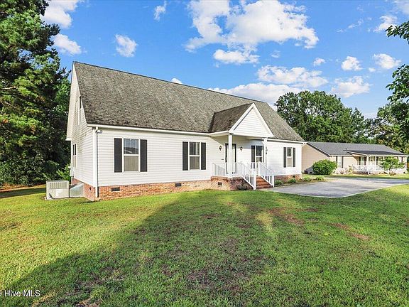 4th image of 109 Rose Landing Drive
