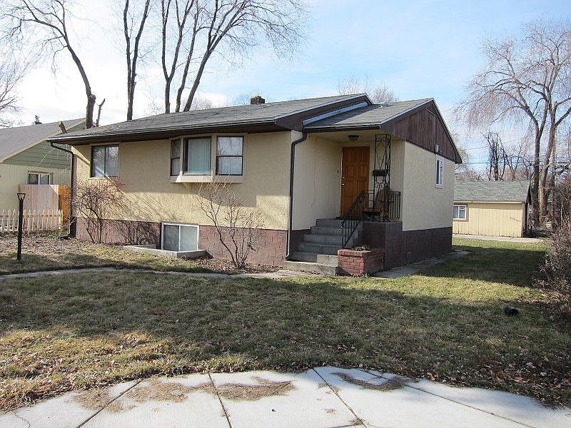 2nd image of 1703 S Abbs St