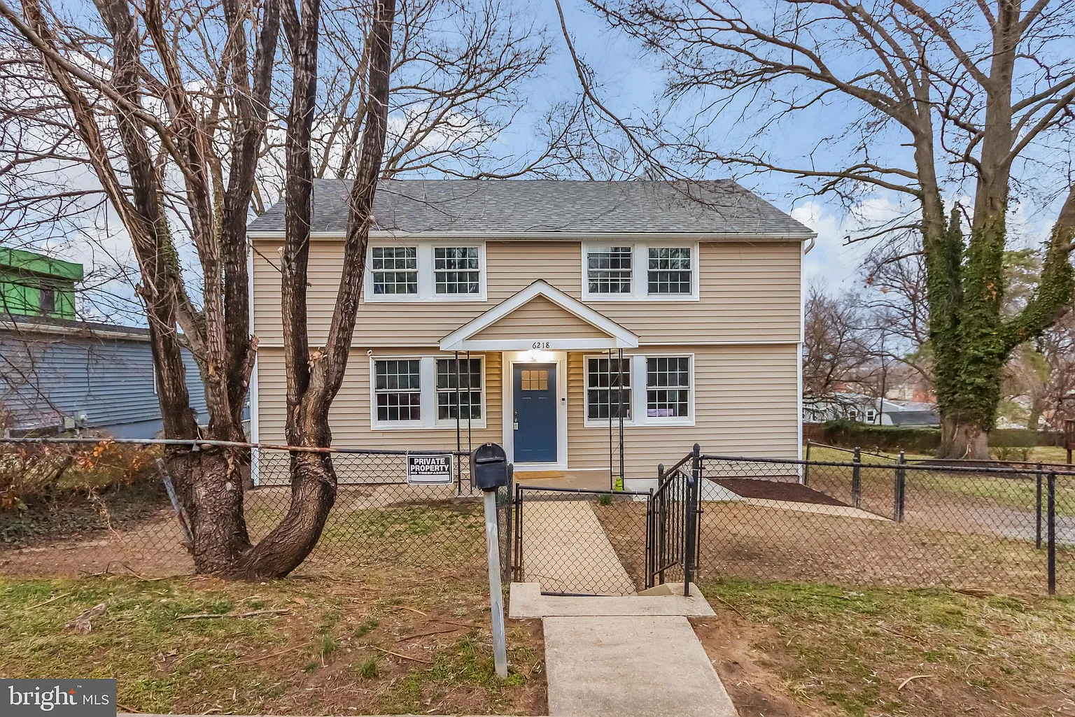 6218 L St photo 1