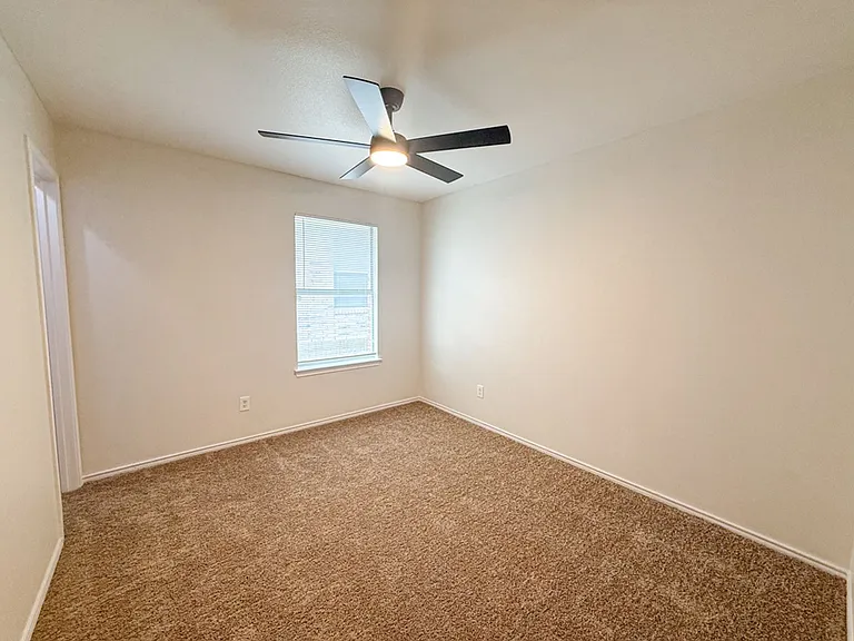 3129 Appaloosa Dr — Photo 16