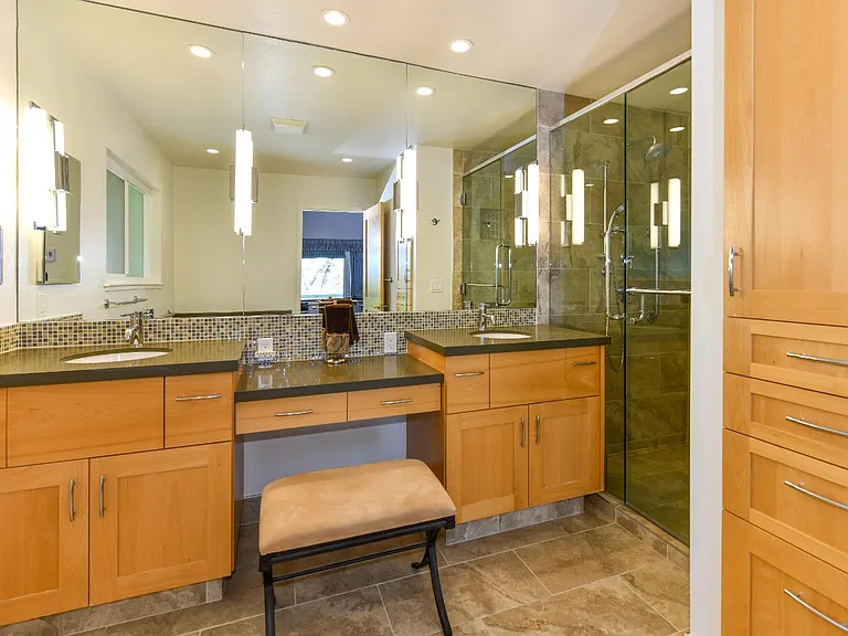 22 Monez Blvd — Photo 12