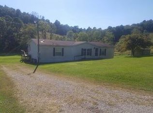 450 Dille Run Rd, Prosperity, PA 15329