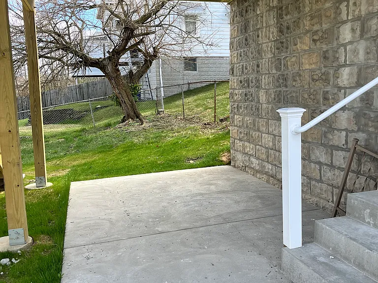 1115 Margray St — Photo 37