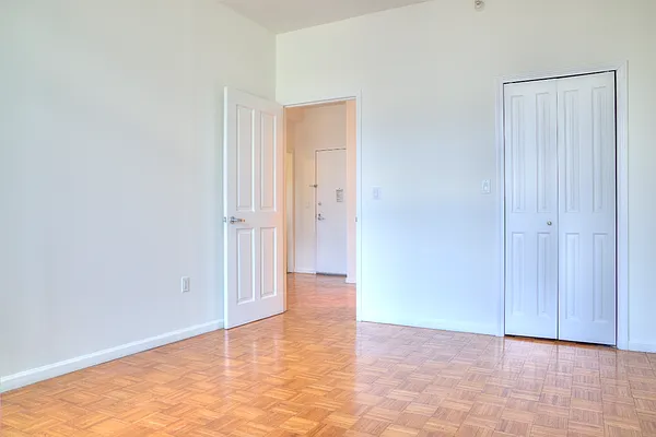 Rented by Addison Property Group | media 7