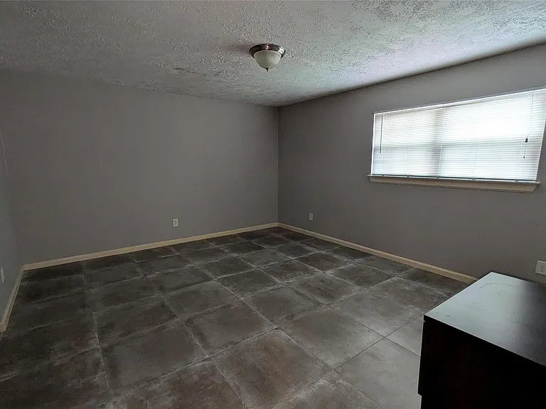 8314 Beechnut St — Photo 7