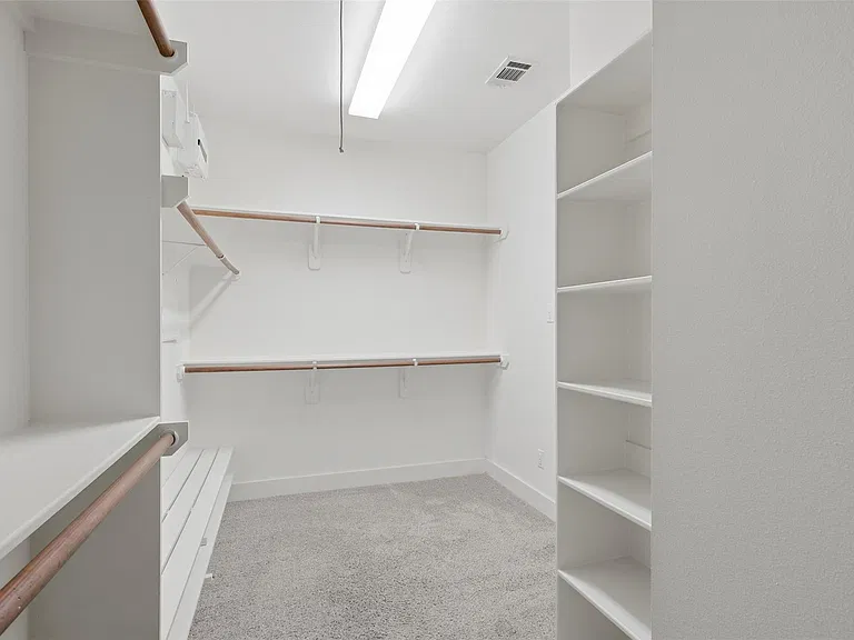 1535 Malone St — Photo 17