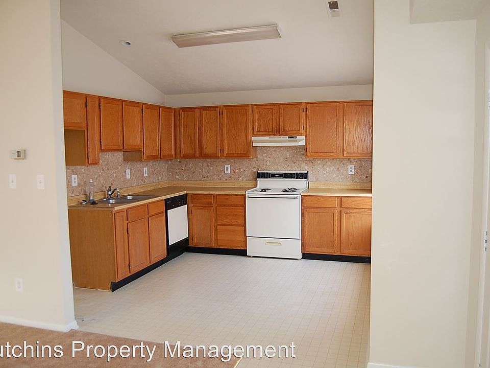 2nd image of 428 Trimble Fields Dr