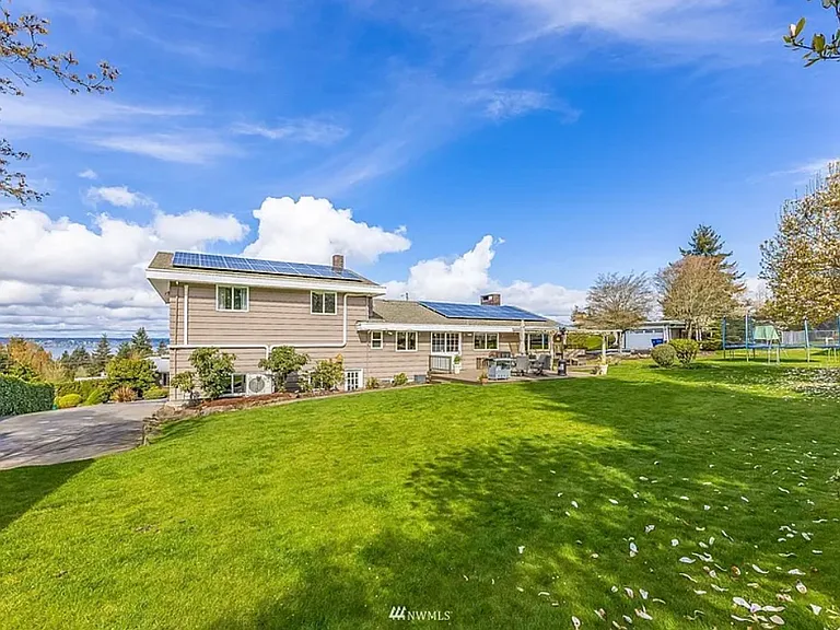 233 SW 189th Pl — Photo 30