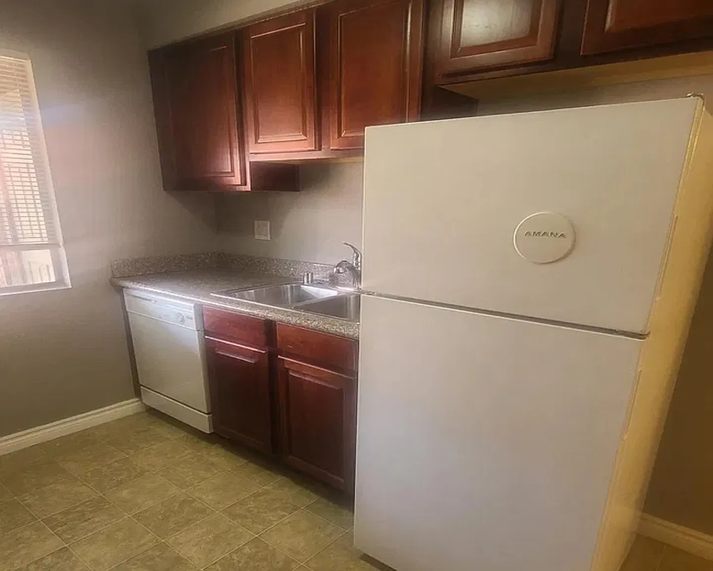 1 bed, 700 sqft, $1,190 — Photo 4