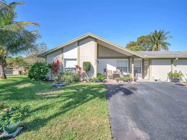 2111 SW 71st Way, Davie, FL 33317
