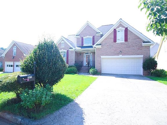 3rd image of 5615 Martin Grove Dr