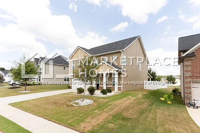 5 bed, 4.0 bath, 2893 sqft, $2,800 — Photo 2