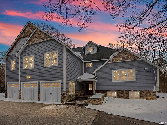 2nd image of 31 Valentine Road