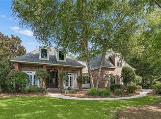 312 Jade Ct, Madisonville, LA 70447