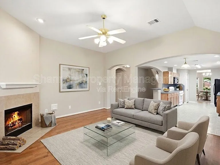 3924 Highland Vale Ct — Photo 6