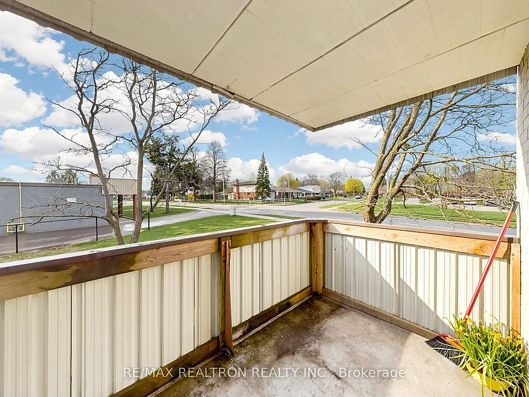 75 Hazelglen Dr #208 — Photo 36