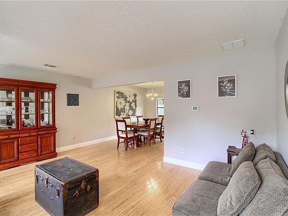 3rd image of 12004 Cherie Dr