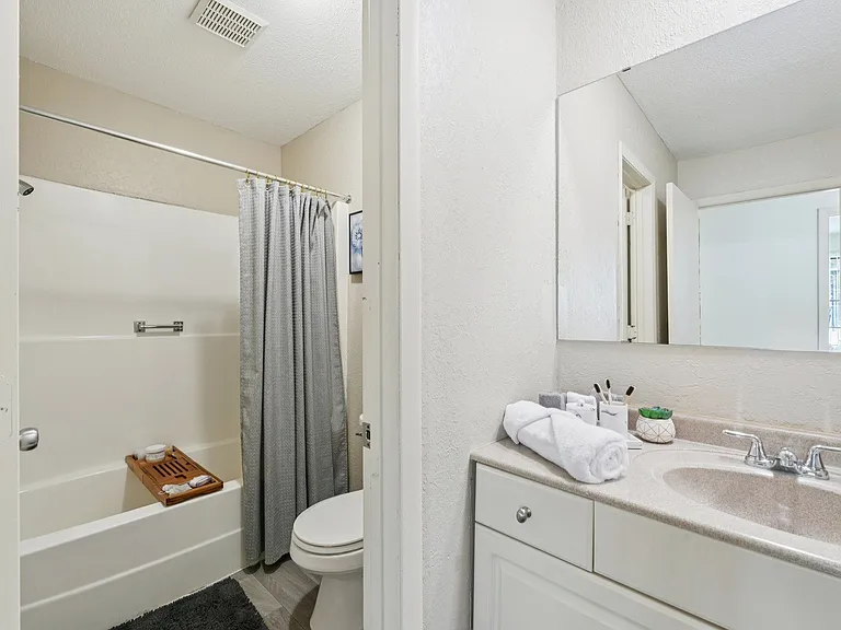 The Bosk Apartment Homes — Photo 14