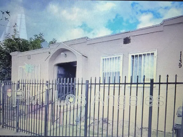 1139 E 68th St, Los Angeles, CA 90001