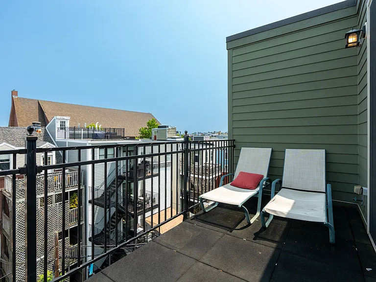 264 Athens St #7 — Photo 16