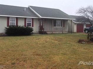 862 E Condensery Rd, Sheridan, MI 48884