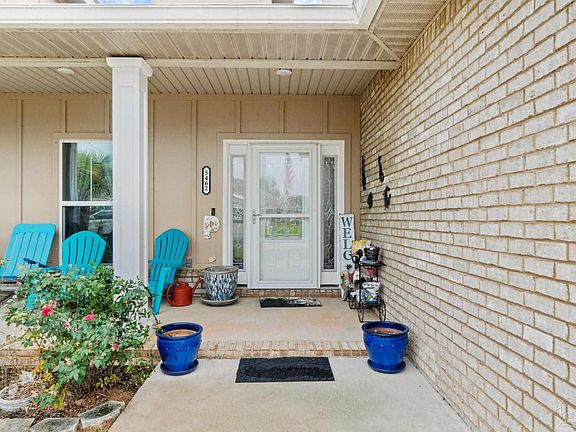 2nd image of 5462 Dallas Ct