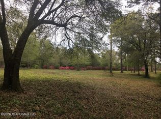 1 Lost Lunker Dr, Poplarville, MS 39470