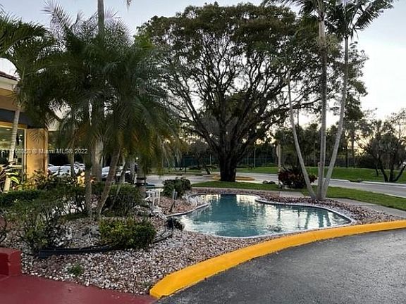 3rd image of 8320 SW 1st St APT 207