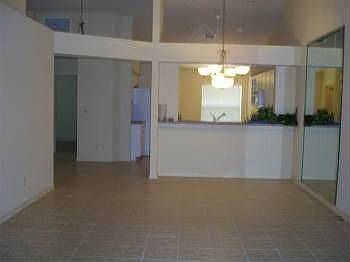 5th image of 5576 Greenwood Cir