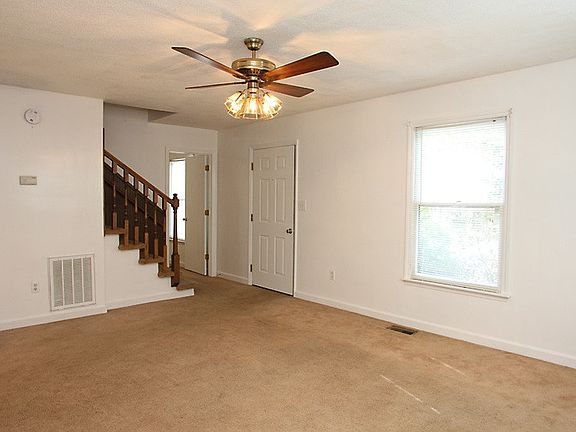 3rd image of 2307 Judah Benjamin Ct