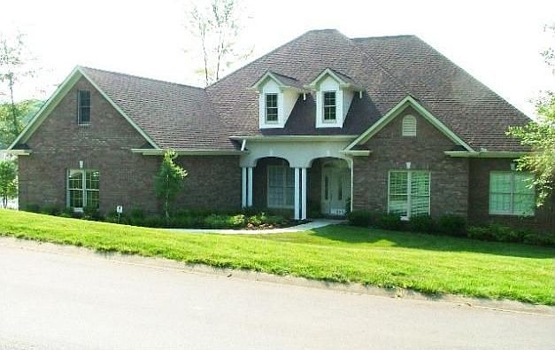 1st image of 295 Conkinnon Dr