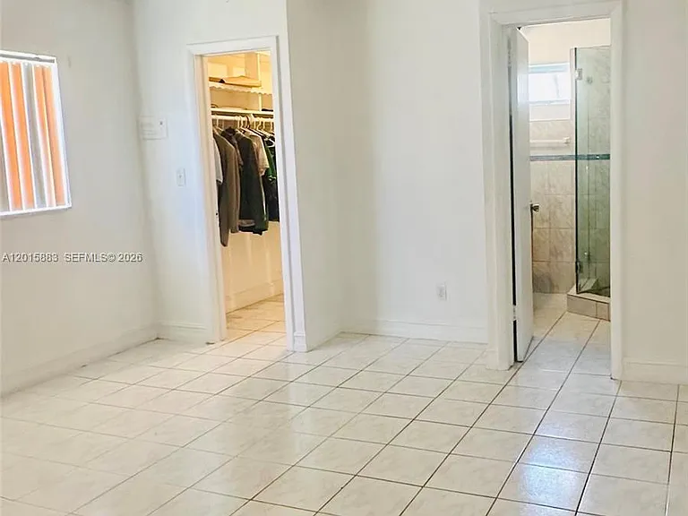 4616 NW 39th St — Photo 10