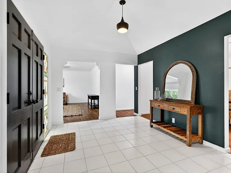6450 Hadden Bay Dr — Photo 4