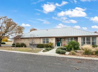 1702 Cherrywood Dr, Fredericksburg, TX 78624