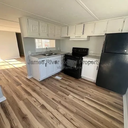 5131 Boonsboro Rd #19 — Photo 5