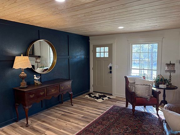 5th image of 3715 Fall Bluff Dr SW