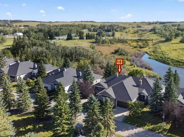 18 NE Ravine Dr, Foothills County, AB T1S 4H3