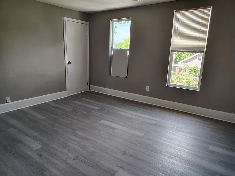 1217 Grand Ave — Photo 15