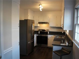 121 Charlestowne Cir, Winston Salem, NC 27103