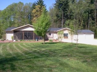 225 Pinewood Ln, Springville, IN 47462